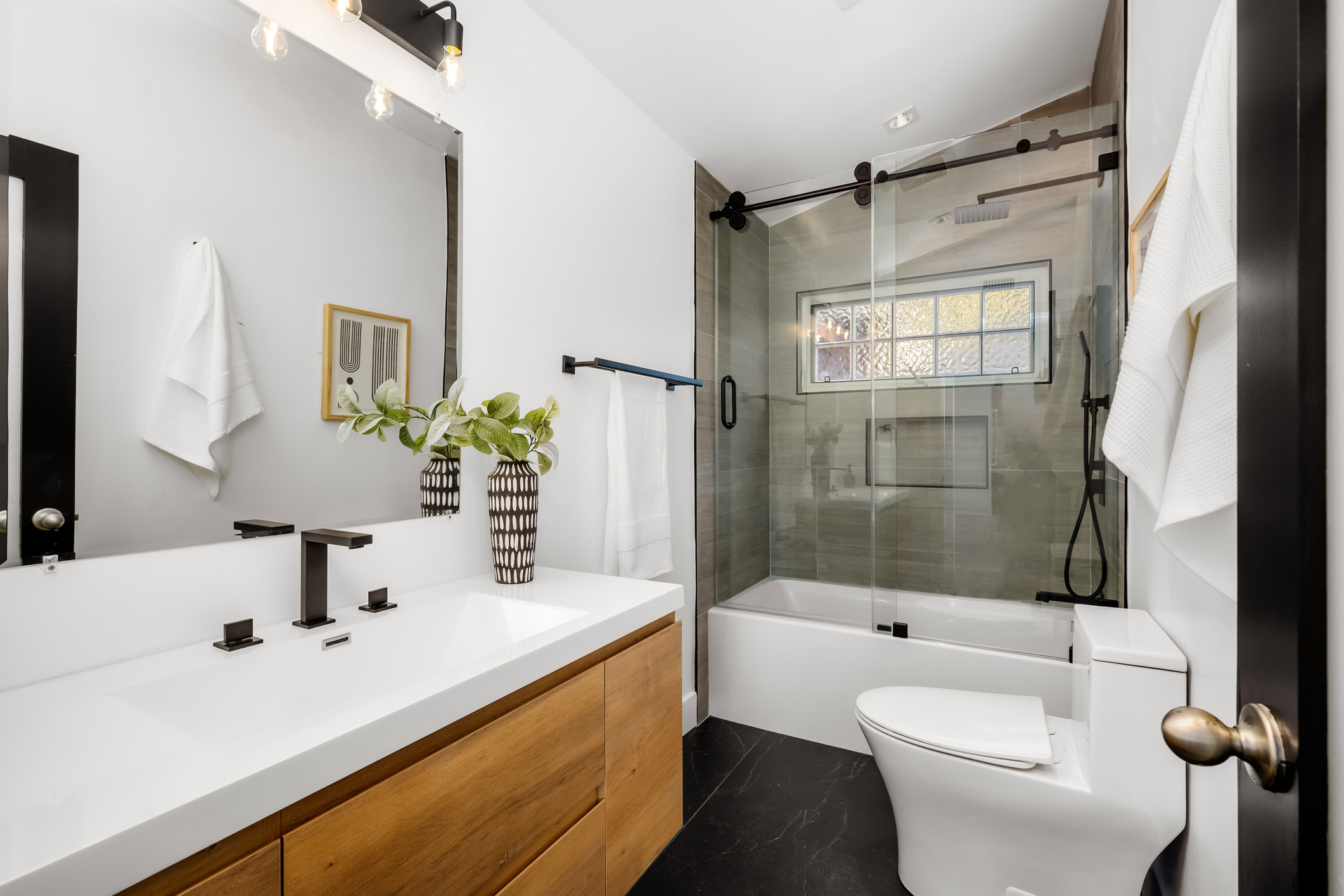 bathroom_renovation_contractor_near_me_toronto